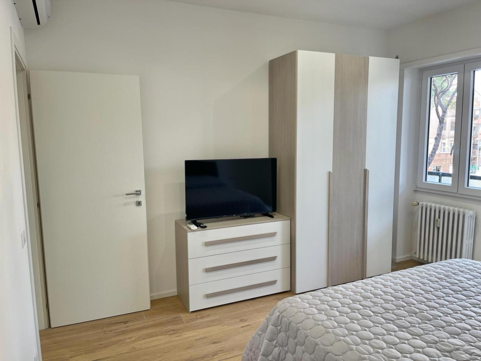 Apartment Pm 34 Viale Imperatore - 50 Mt From Metro San Paolo Rome