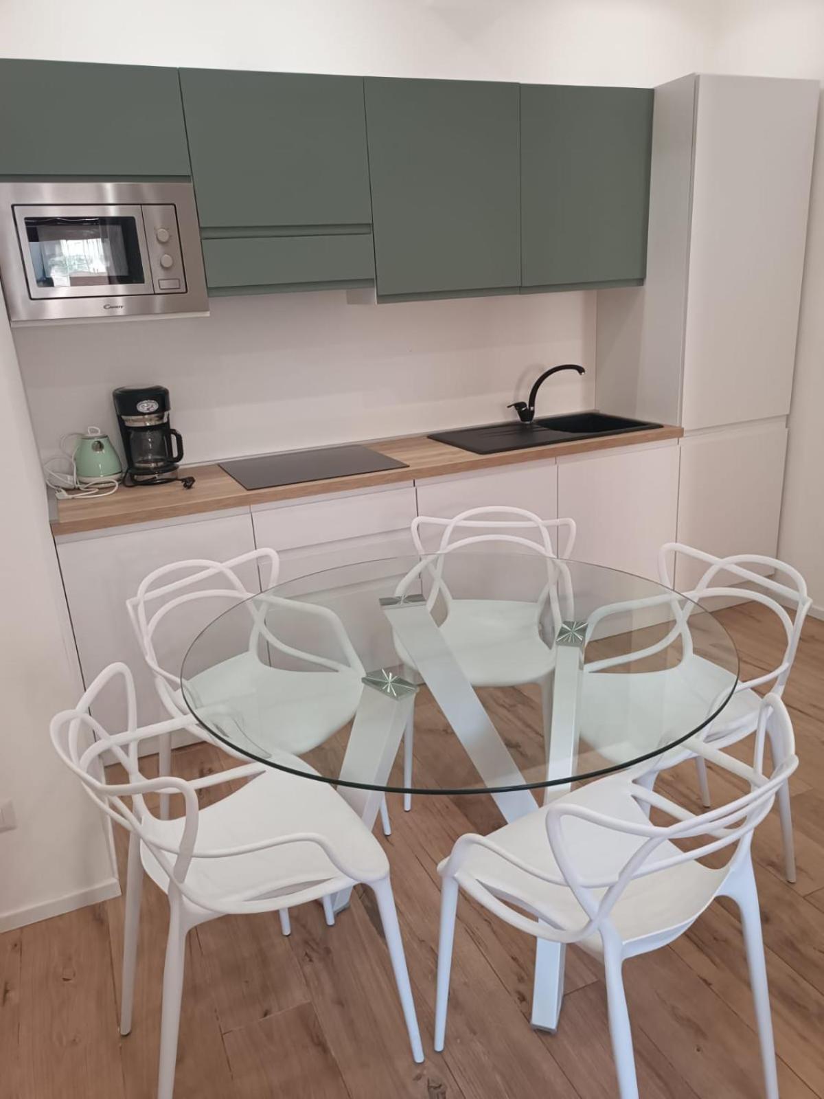Apartment Pm 34 Viale Imperatore - 50 Mt From Metro San Paolo *
