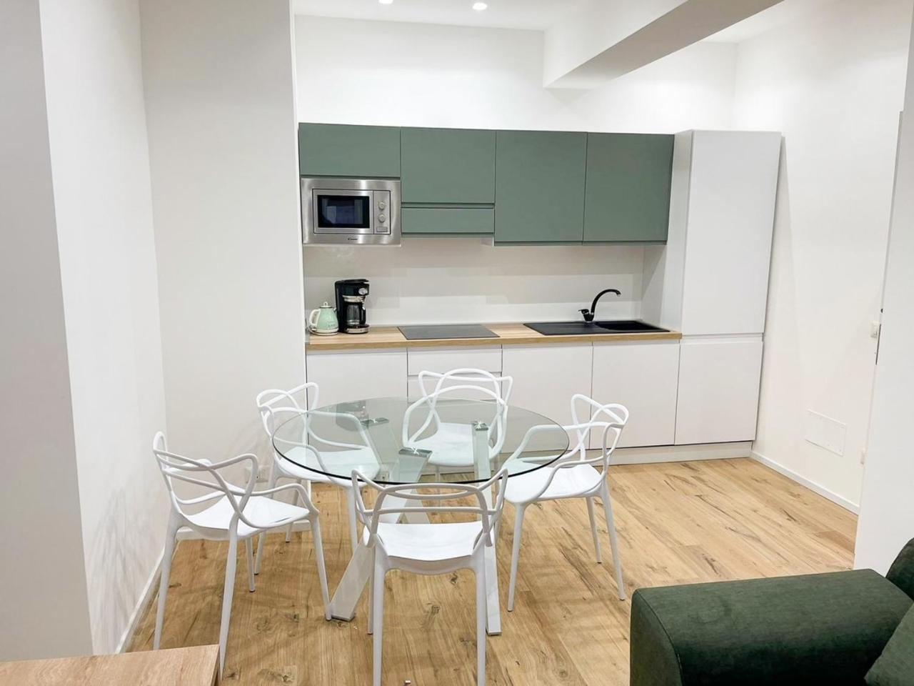 Apartamento Pm 34 Viale Imperatore - 50 Mt From Metro San Paolo Roma