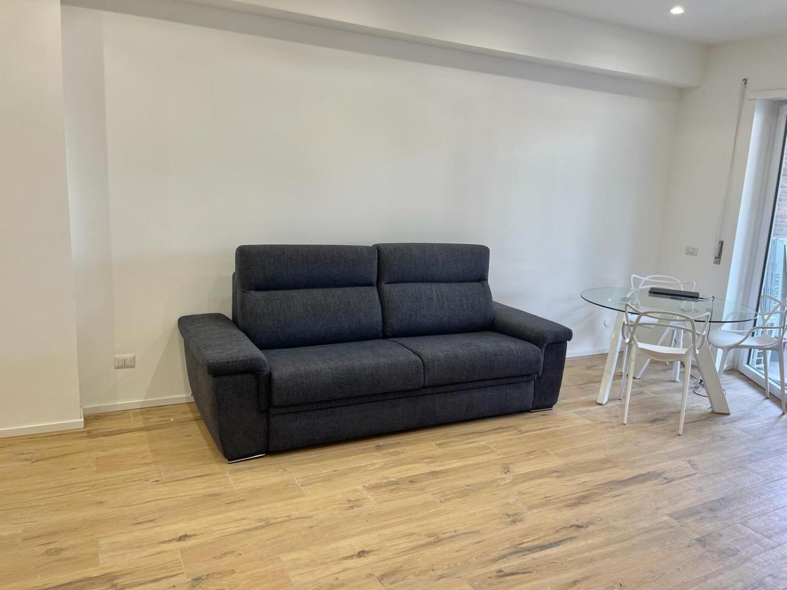 Apartamento Pm 34 Viale Imperatore - 50 Mt From Metro San Paolo