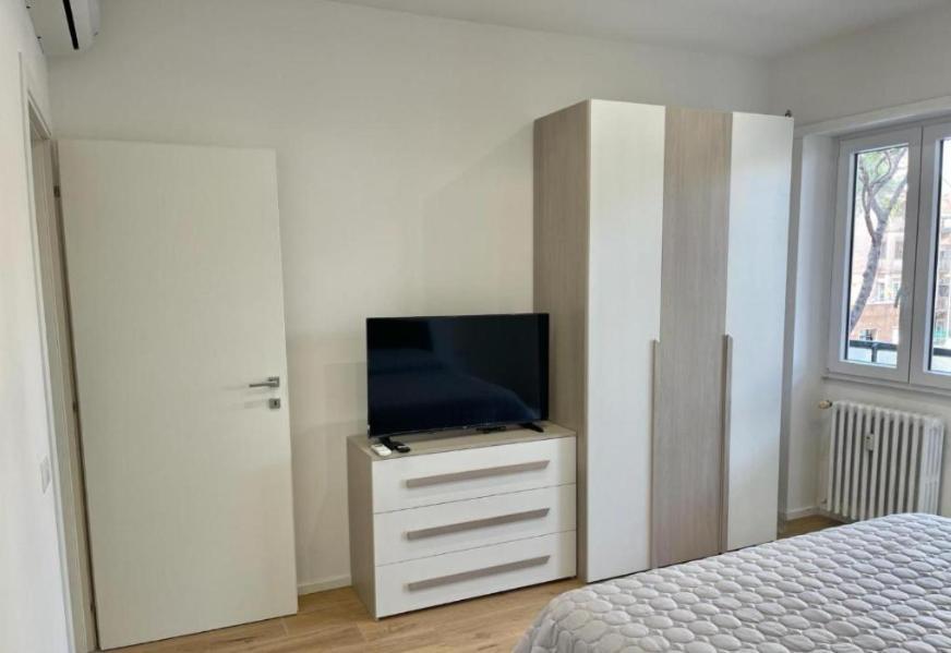 Apartment Pm 34 Viale Imperatore - 50 Mt From Metro San Paolo *